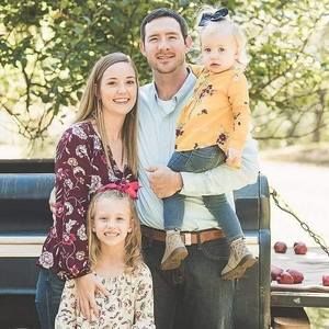 Meet your Posher, Cory